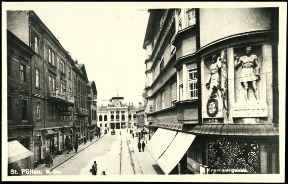 Kremsergasse mit Blick auf Bahnhof 1927