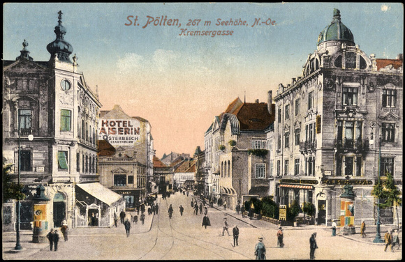 St. Pölten, Bahnhofplatz, Kremsergasse