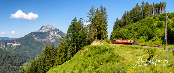 Panorama Ötscher Südseite  mit Mariazellerbahn
