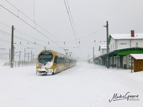 Schneeverwehungen Mariazellerbahn