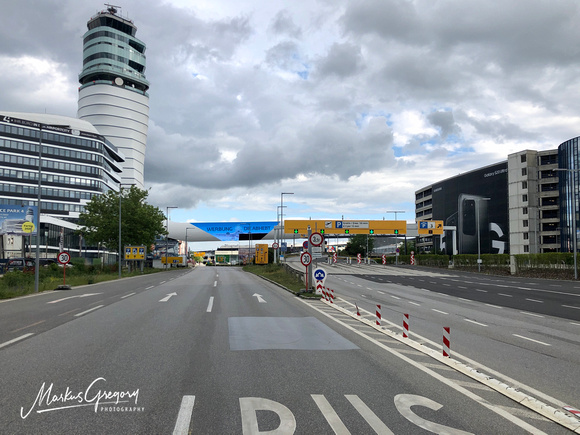 Flughafen Wien - Ankuftsstraße