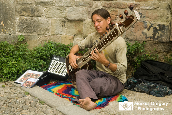 Carcassonne Street Musician